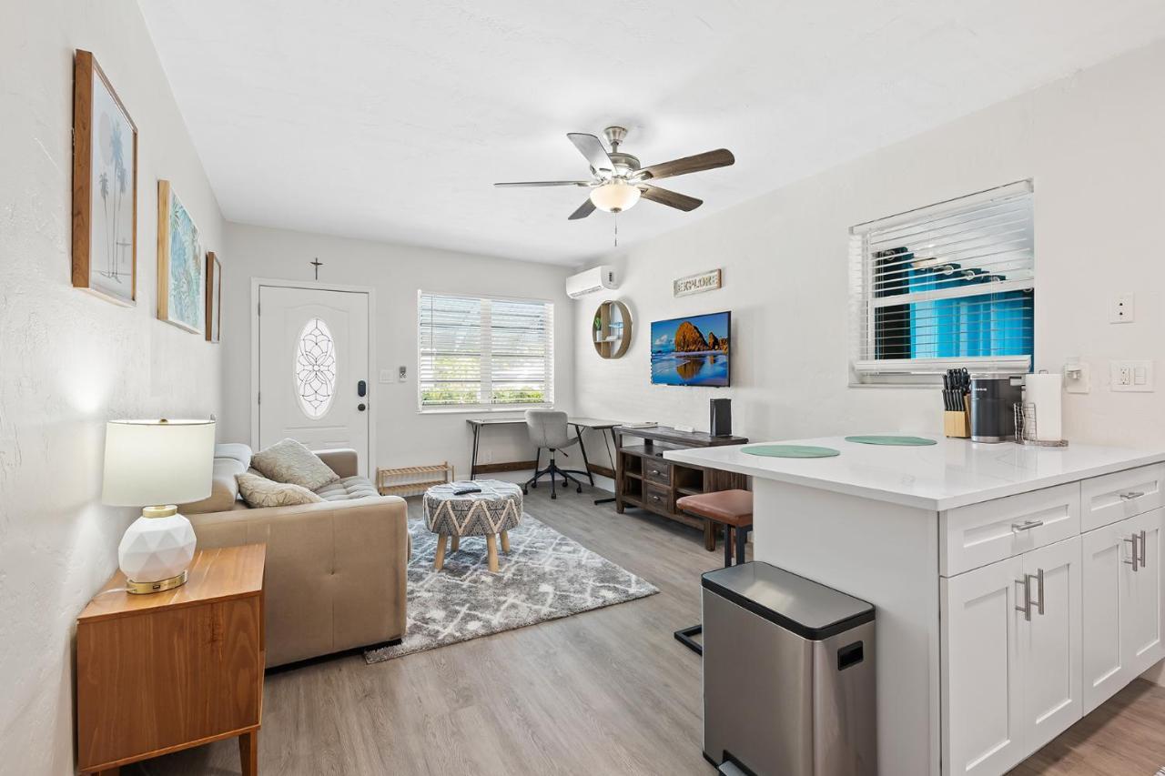 Comfy Bnb W/ King Bed + Work/Travel + Beach 8 Min Hallandale Beach Exteriér fotografie